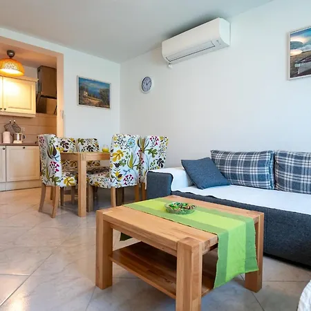 Apartment By The Sea Postira, Brac - 14822 Postira